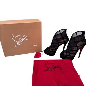 Authentic Christian Louboutin Brown Box with Red Dust Bag - 38.5 - Altarakna 150